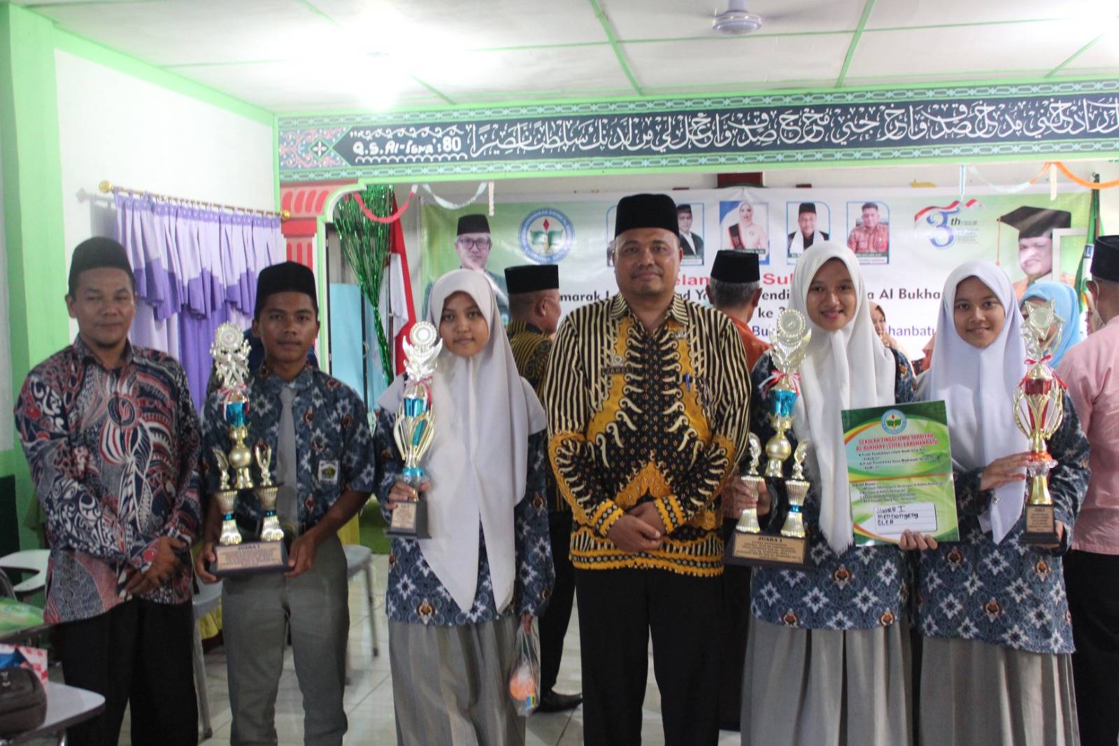 Selamat kepada Juara Semarak Lomba Milad YPD Al Bukhary ke 35